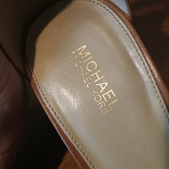Michael kors shoes - Picture 4 of 6